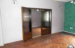 Apartament 4 camere, 97 mp utili, boza la subsol, zona strazii Eroilor