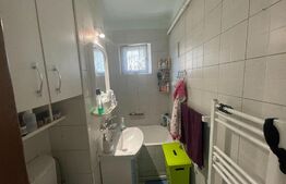 Apartament de 3 camere, 45mp, semidecomandat, zona Parang