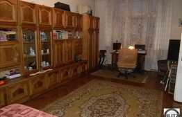 Apartament 3 camere, 122 mp utili, boxa la subsol, zona Piata Mihai Viteazul