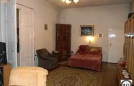 Apartament 3 camere, 122 mp utili, boxa la subsol, zona Piata Mihai Viteazul