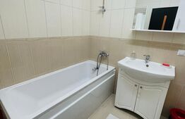 Apartament 2 camere, 60mp, parcare, etaj intermediar, zona Sub Cetate