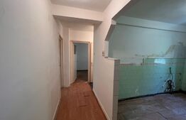 Apartament de 2 camere decomandate, 50 mp, zona Hotel Royal