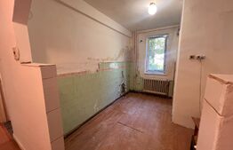 Apartament de 2 camere decomandate, 50 mp, zona Hotel Royal