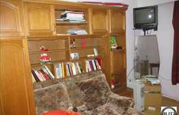 Apartament de vanzare, 1 camera, 22 mp, etaj intermediar, zona strazii Beiusului