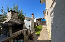 Duplex cu 5 camere, acces restrictionat, zona de case