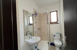 Duplex cu 5 camere, acces restrictionat, zona de case