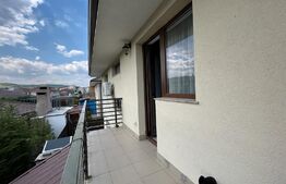 Duplex cu 5 camere, acces restrictionat, zona de case