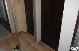 Garsoniera 28 mp, complet mobilat, etaj intermediar,zona strazii Bucuresti