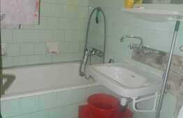 Apartament 3 camere, 55 mp utili, decomandat, zona strazii Donath!