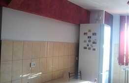 Vanzare 1 camera, 41 mp utili, decomandat, imobil nou, zona Iulius Mall