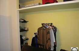 Apartament 2 camere, 55 mp, doua balcoane inchise, zona strazii Porii!