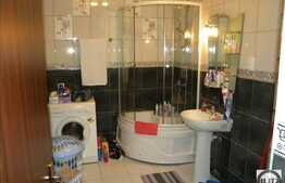 Apartament 2 camere, 55 mp, doua balcoane inchise, zona strazii Porii!