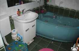 Apartament 3 camere, 66 mp, mobilat, garaj, boxe, zona strazii Bistritei