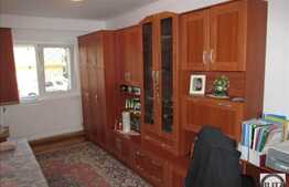 Apartament 3 camere, 66 mp, mobilat, garaj, boxe, zona strazii Bistritei