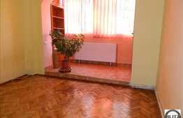Apartament 3 camere, 66 mp, boxa la subsol, zona strazii Fantanele