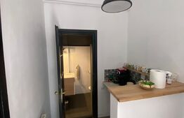 Birou complet renovat, 50 mp, zona Centrala, 1 loc parcare