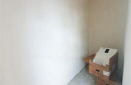 Apartament cu 3 camere, 68 mp, semifinisat, cu parcare, zona strazii Razoare