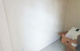 Apartament cu 3 camere, 68 mp, semifinisat, cu parcare, zona strazii Razoare