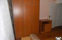 Vanzare 4 camere, 87 mp, decomandat, parcare, etaj intermediar, zona centrala!