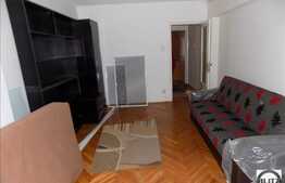 Vanzare 4 camere, 87 mp, decomandat, parcare, etaj intermediar, zona centrala!