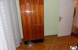 Vanzare 4 camere, 87 mp, decomandat, parcare, etaj intermediar, zona centrala!