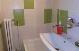 Vanzare 4 camere, 87 mp, decomandat, parcare, etaj intermediar, zona centrala!