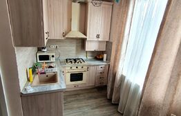 Apartament 2 camere, 51 mp, decomandat, la cheie, zona Bucuresti