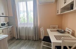 Apartament 2 camere, 51 mp, decomandat, la cheie, zona Bucuresti