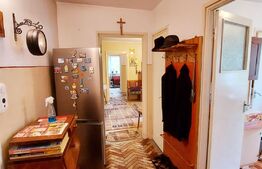 Apartament 3 camere, 62 mp, semidecomandat, zona Astra