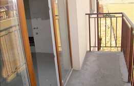 Vanzare 3 camere semifinisat, zona Tauti