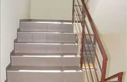 Vanzare 3 camere semifinisat, zona Tauti