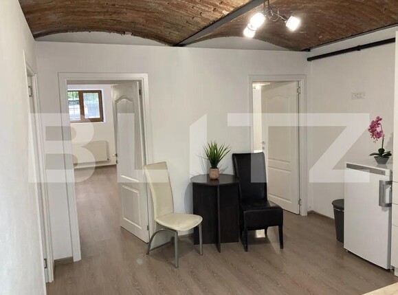 Apartament de închiriat 3 camere Centrul Istoric - 116082AI | BLITZ Brașov | Poza1