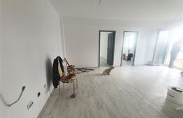 Apartament 3 camere,  gradina de 106 mp, Zona strazii Rozoare