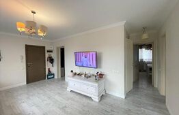 Apartament 4 camere, 96 mp, 2 balcoane, parcare, zona Restaurantului Regal