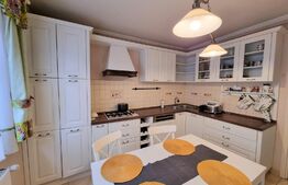 Apartament 4 camere, 96 mp, 2 balcoane, parcare, zona Restaurantului Regal