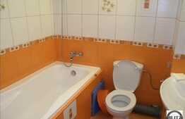 De vanzare 2 camere, 45 mp utili, balcon, zona strazii Eroilor! Parcare inclusa!