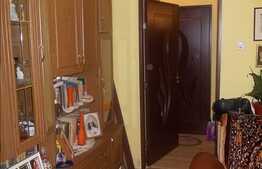 2 camere, semidecomandat, 49 mp, balcon, izolat termic, zona strazii Donath!