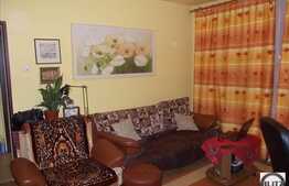 2 camere, semidecomandat, 49 mp, balcon, izolat termic, zona strazii Donath!