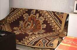 Vanzare 1 camera, decomandat, 34 mp utiil, balcon, garaj, zona strazii Sobarilor