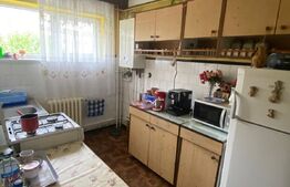 Apartament cu 2 camere decomandat zona Primaverii