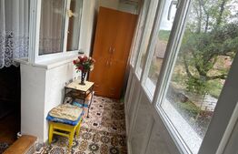 Apartament cu 3 camere decomandat zona