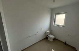 Apartament 3 camere, gradina 106mp, parcare, zona Vivo, bloc nou