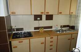 Apartament 3 camere, 56 mp utili, semidecomandat, zona strazii Fantanele!