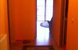 Vanzare 2 camere, 53 mp, decomandat, 1 balcon, parcare, zona strazii Byron