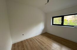 Apartament 3 camere, cu terasa de 12mp, finisat,  zona Taietura Turcului