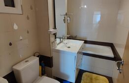 Apartament de 3 camere, decomandat, 67mp, 2 balcoane, zona Nora