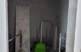 Apartament de 2 camere, semidecomandat, 62 mp, zona strazii Fabricii