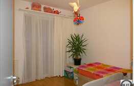 De vanzare, 3 camere, 66,5 mp, etaj intermediar, parcare, zona Edgar Quinet!