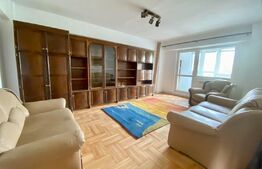 Apartament de 3 camere, decomandat, etaj 1, Piata Cipariu