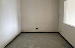 Apartament 3 camere, semifinisat,58 mp, parcare ,Gilau